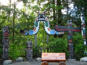 Totemuri la Capilano Totemuri la Capilano