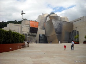Muzeul Guggenheim Bilbao
