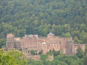 35_Castelul vazut de pe Drumul filozofilor