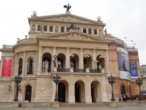 34_Opera