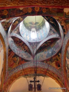 Biserica Pătrăuţi interior Biserica Pătrăuţi interior