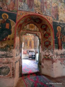 Biserica Pătrăuţi interior (4) Biserica Pătrăuţi interior (4)